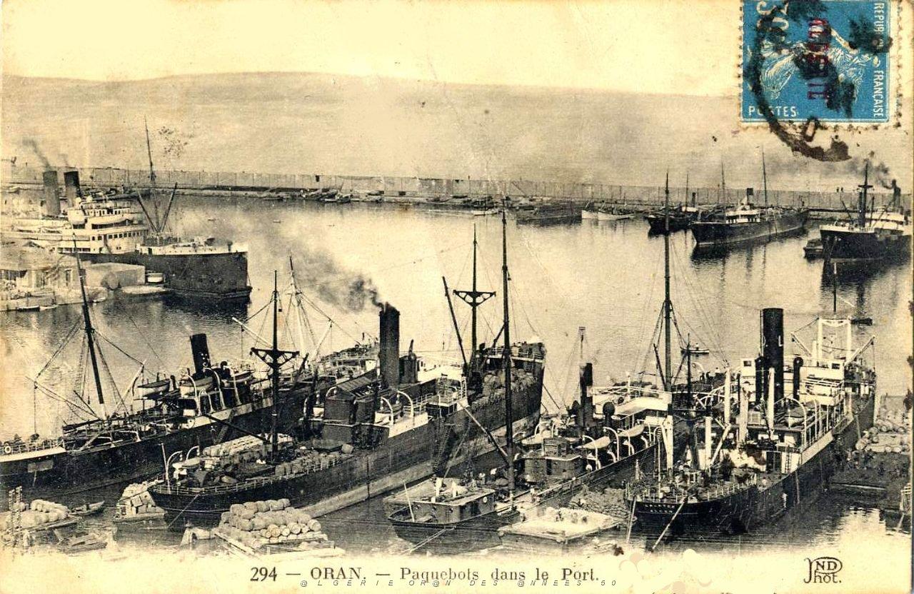 Oran- 155- travail sur les quais.jpg